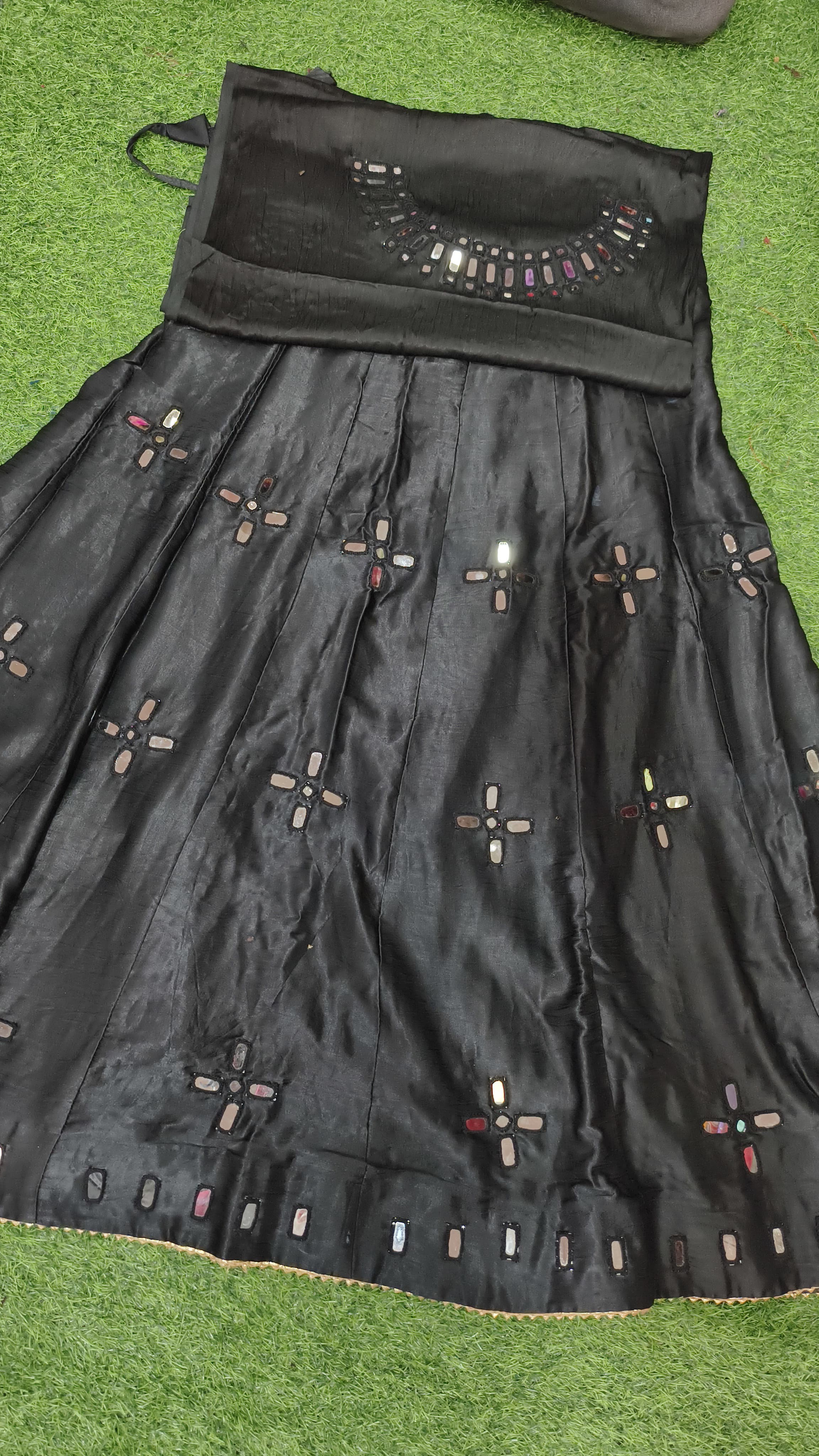 Mashroo Silk Plain Skirt with Mirror Handwork Blouse Piece