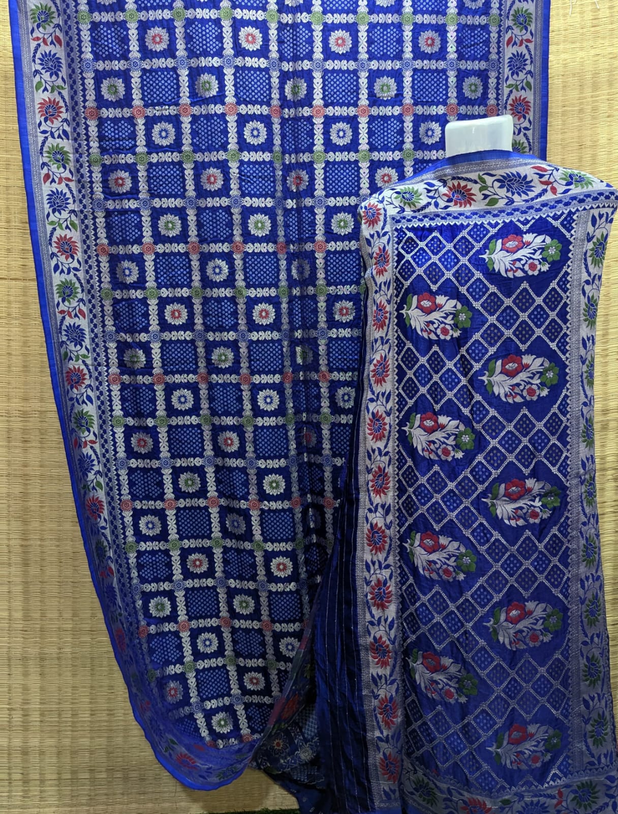 Modal Silk Weaving Bandhani Nakashi Pallu Border Saree