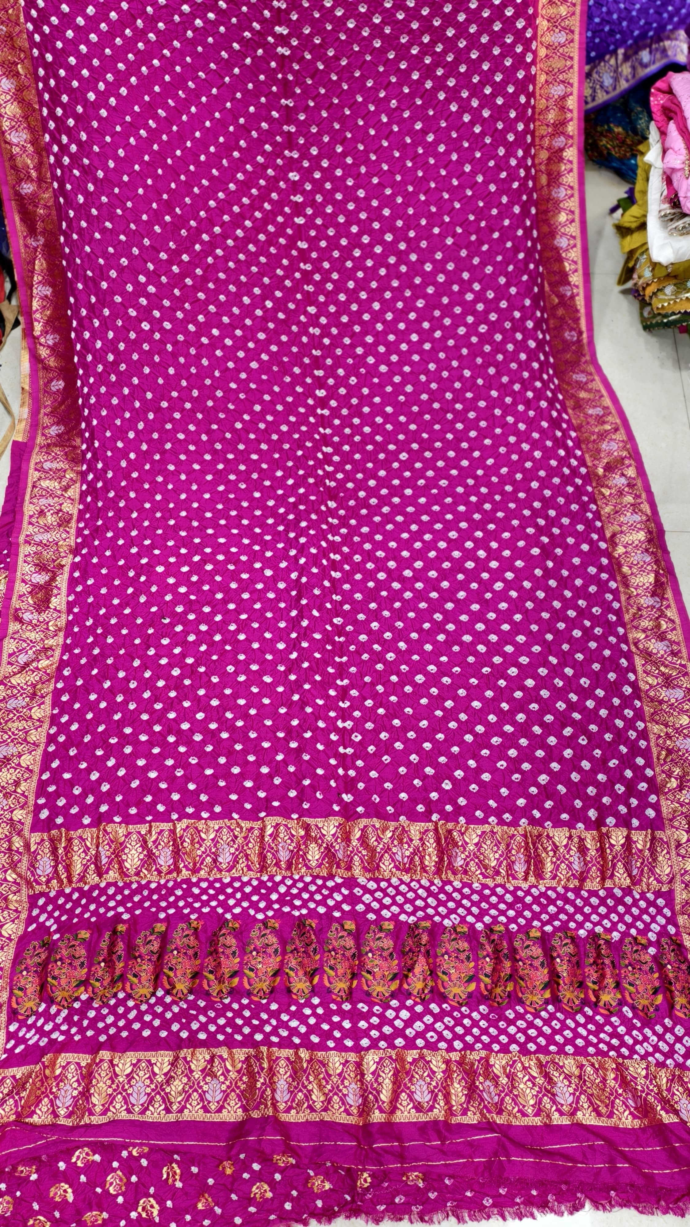 Original Dupion Silk Saree with Meenakari Pallu