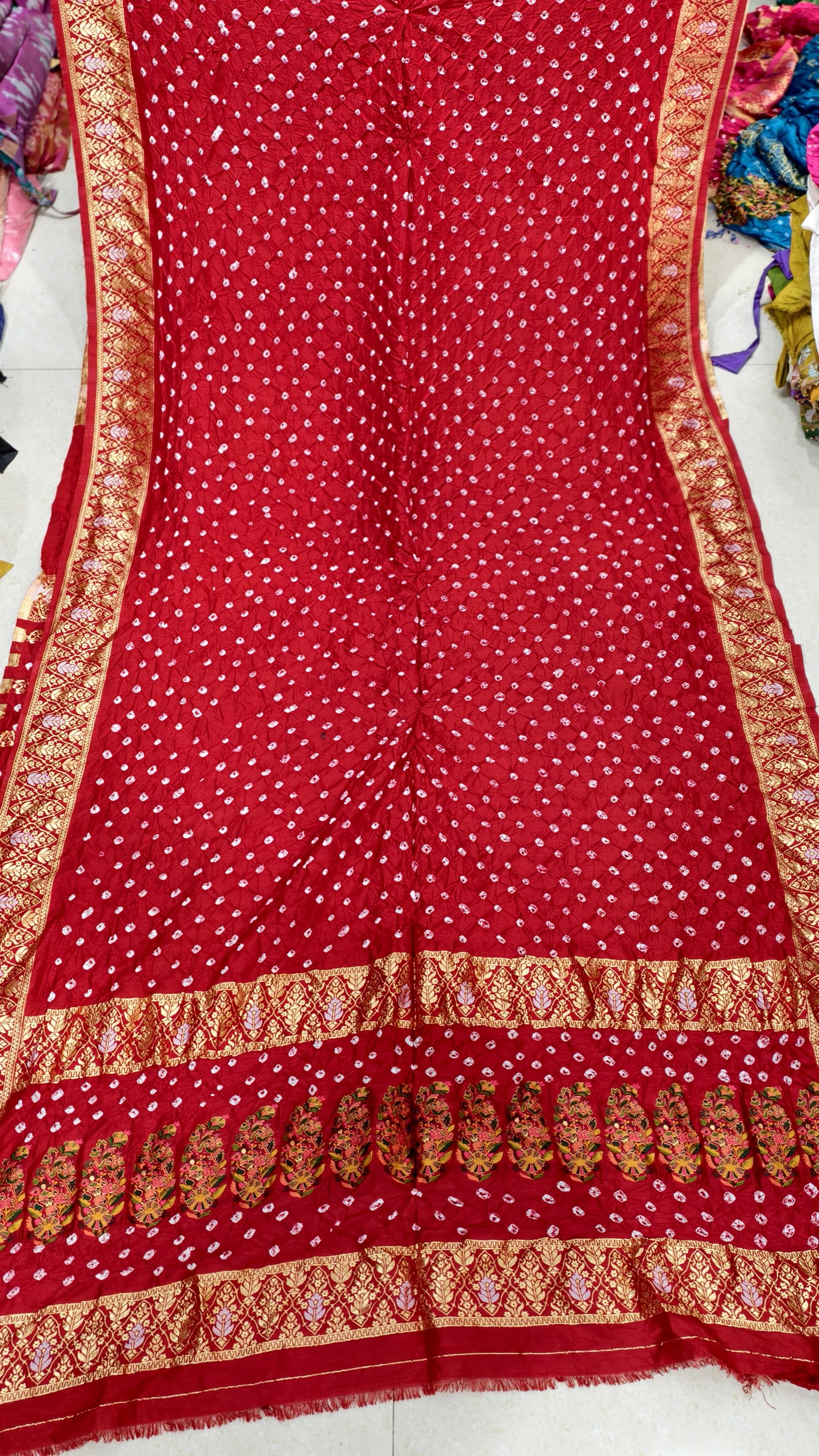 Original Dupion Silk Saree with Meenakari Pallu