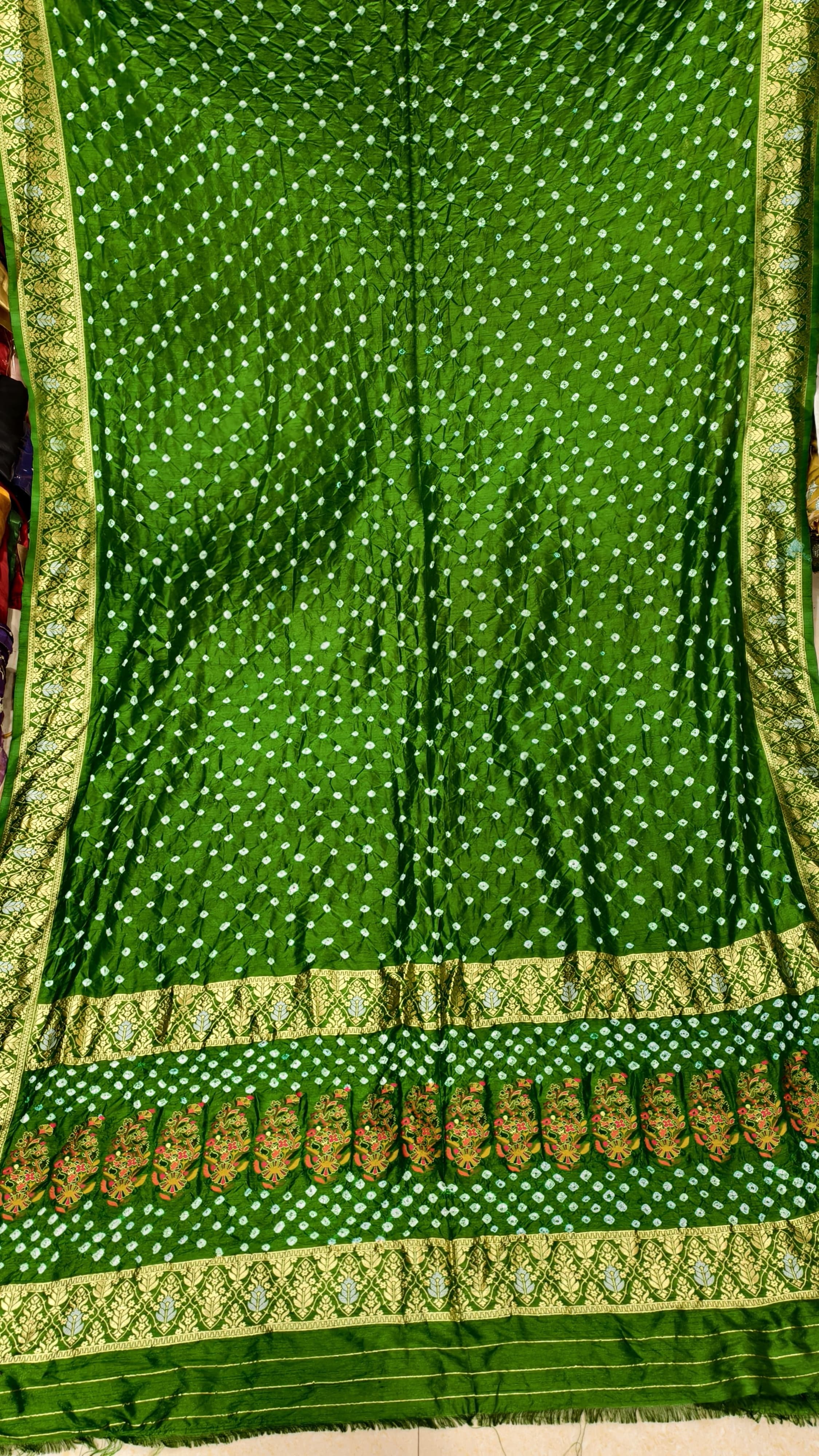 Original Dupion Silk Saree with Meenakari Pallu