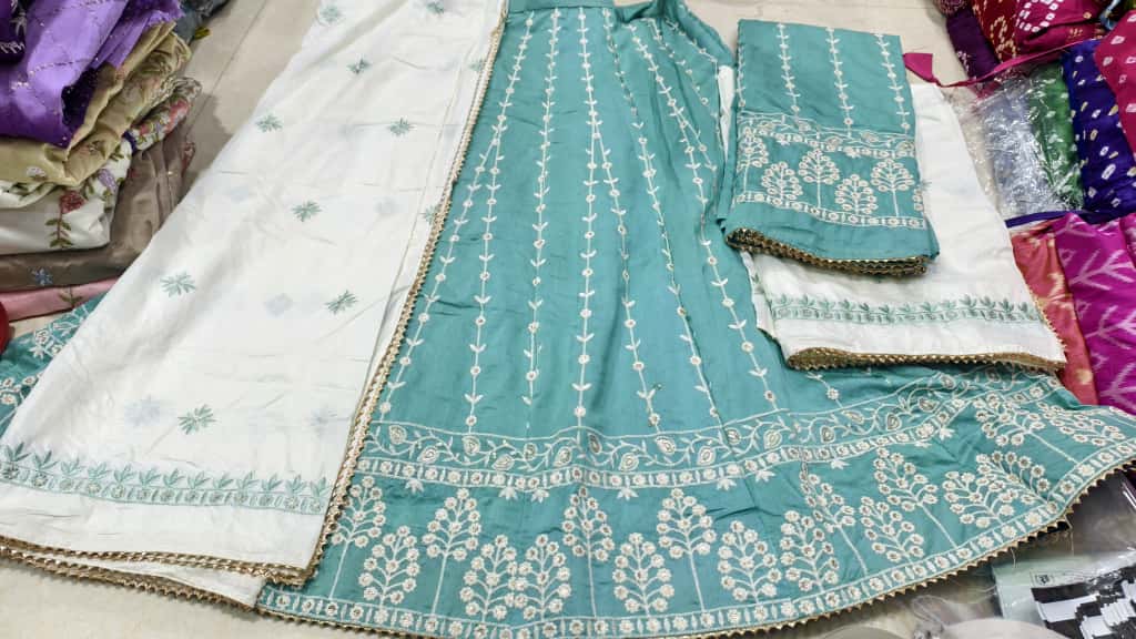 Premium Cotton Luxury Embroidery Couple Pair