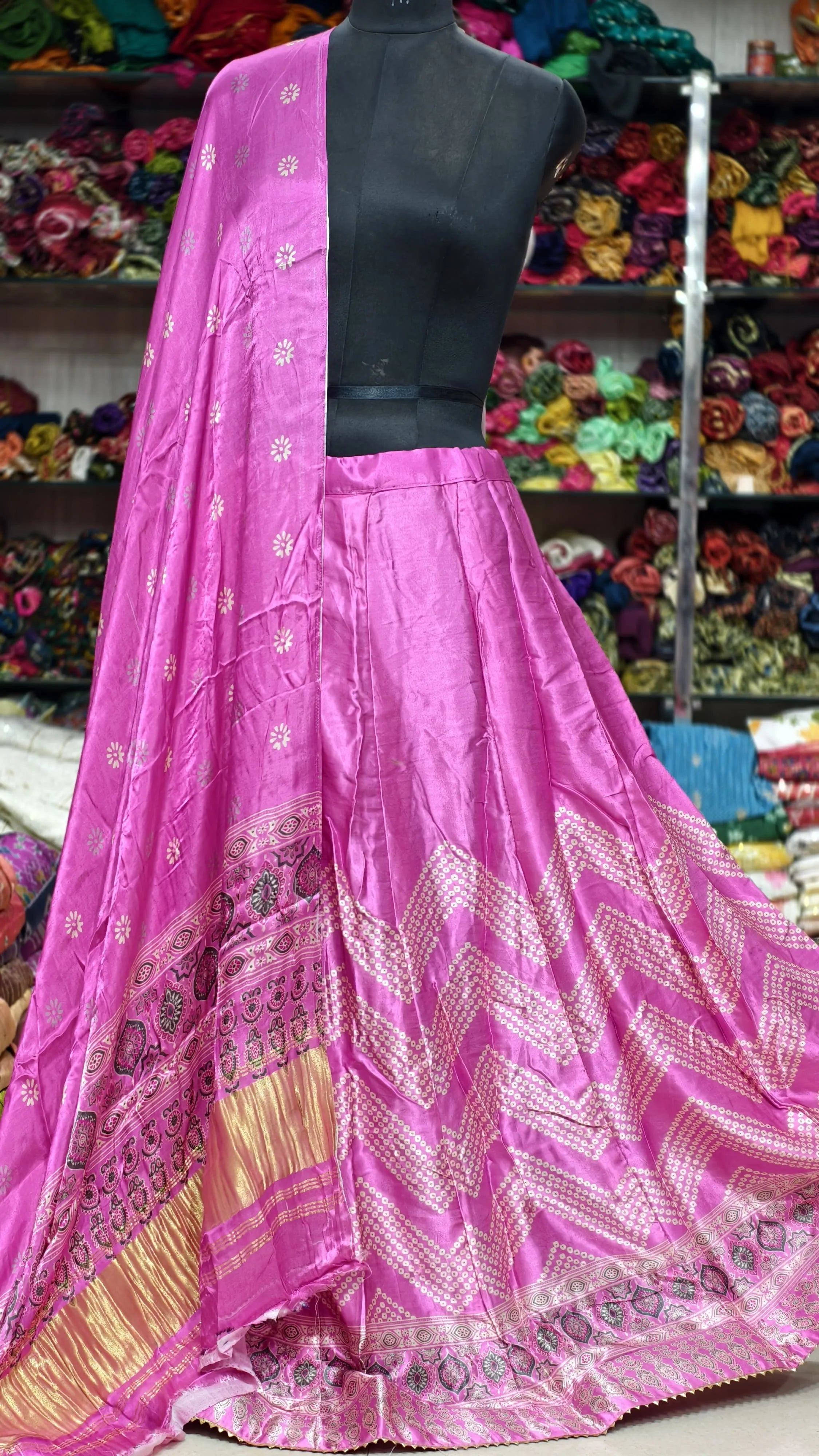 Pure Mashru Gaji Silk Original Digital Print Full Set