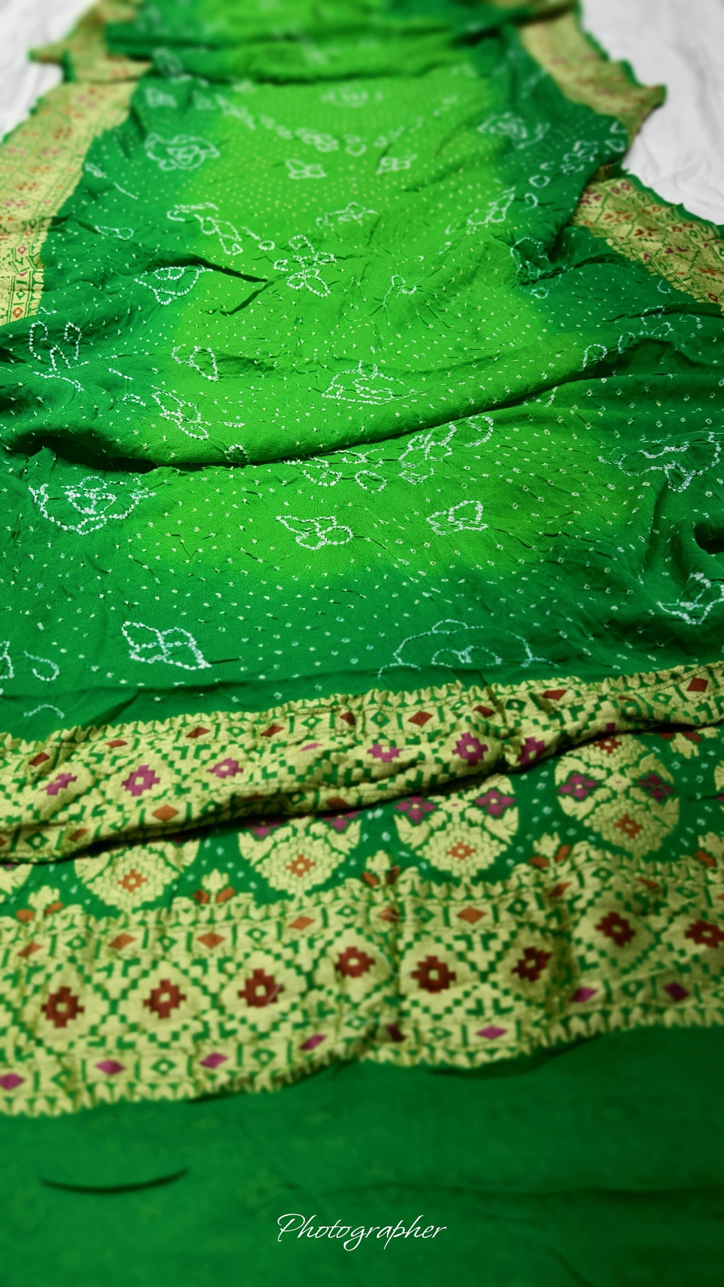 Pure Banarasi Original Georgette Fabric with Pure Hand Rai Bandej Saree